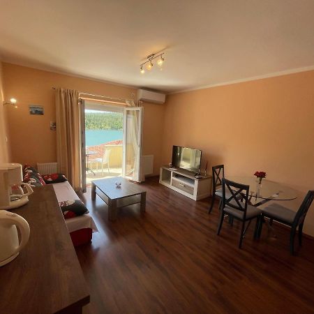 Apartments Duje Ribnica Obrovac Extérieur photo