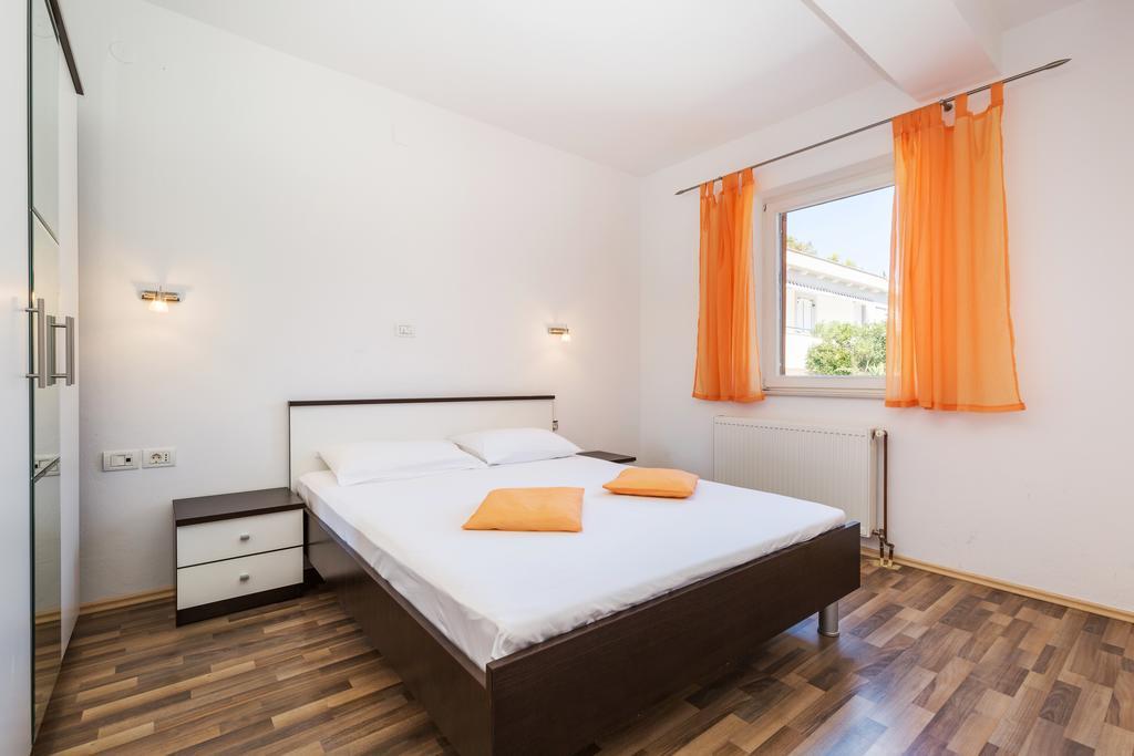 Apartments Duje Ribnica Obrovac Extérieur photo